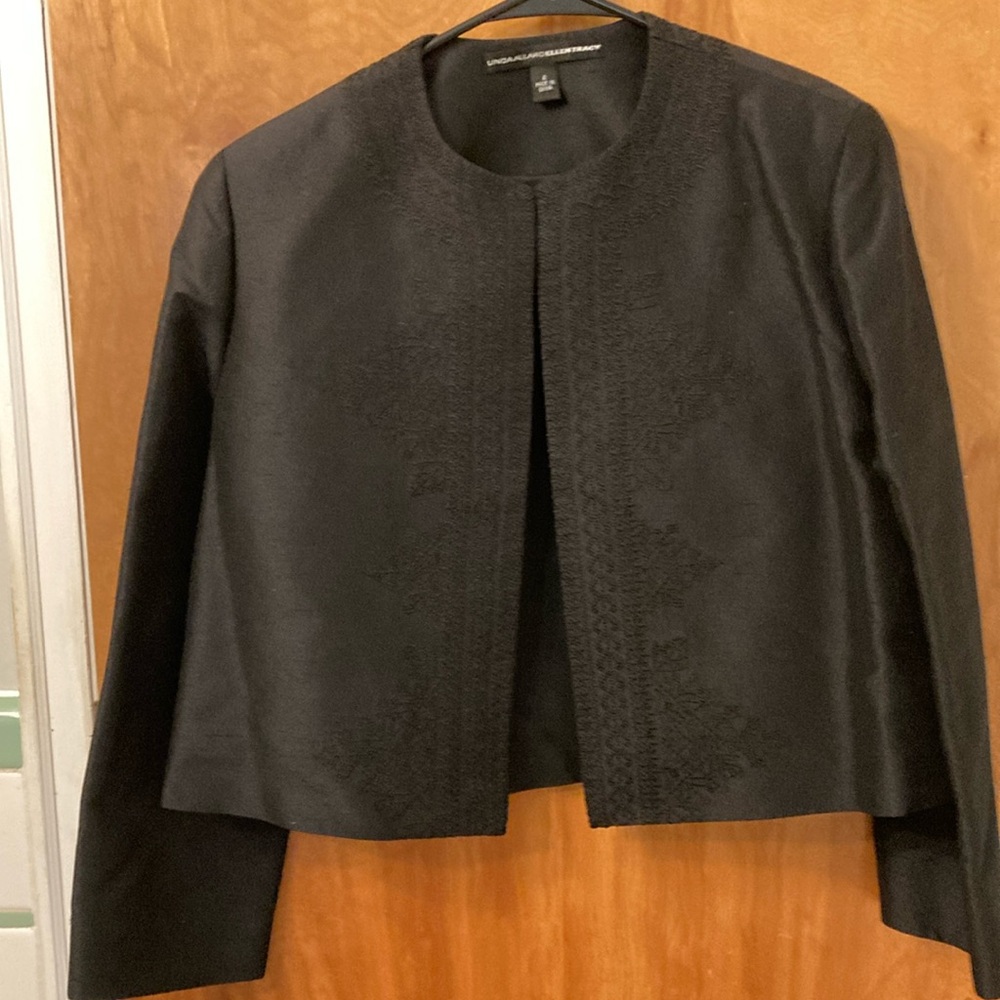 Linda Allard Ellen Tracy Black Silk Jacket